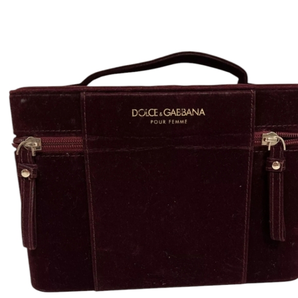Dolce & Gabbana Red Velvet Traincase, Jewelry Box. - Picture 3 of 5